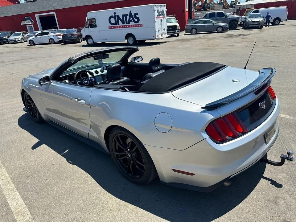 2015 Ford Mustang - Image 8 of 11