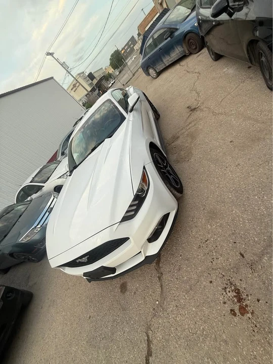 2015 Ford S550 Mustang - Image 4 of 11