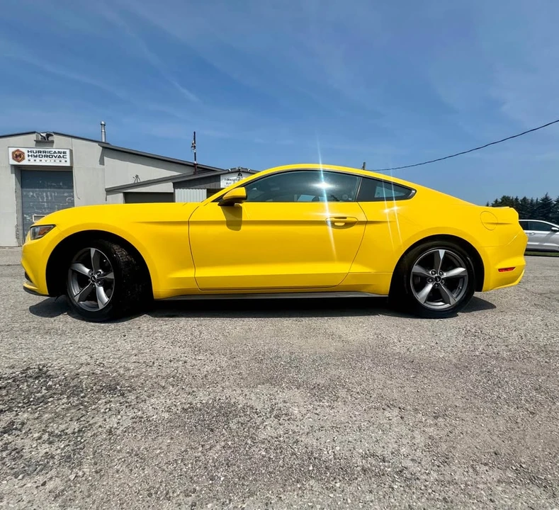 2015 Ford S550 Mustang - Image 2 of 16