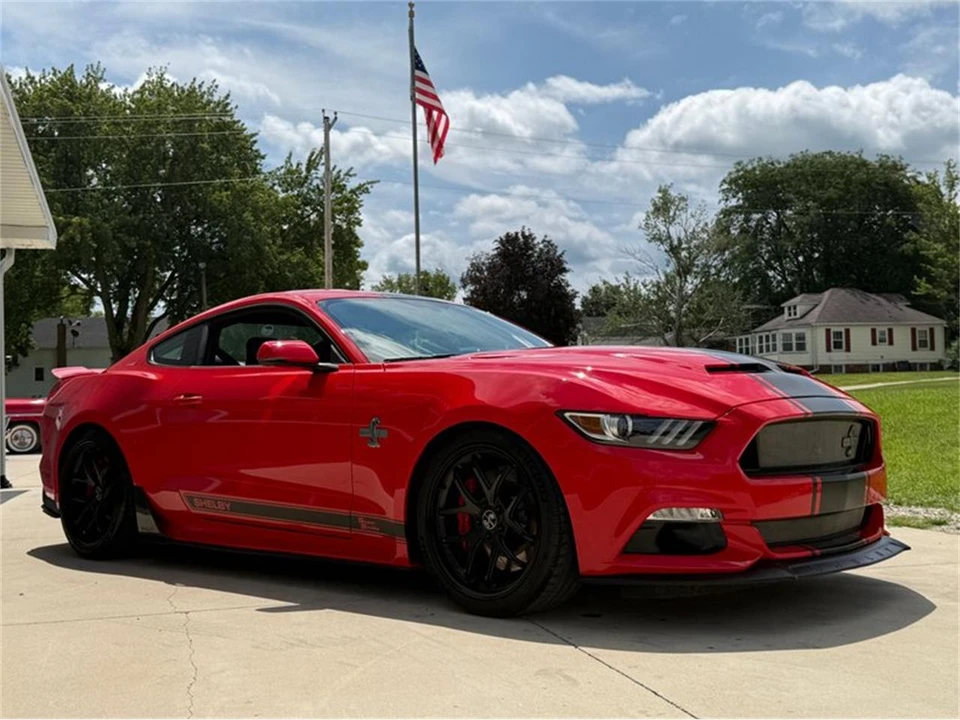2015 Ford S550 Mustang - Image 13 of 31