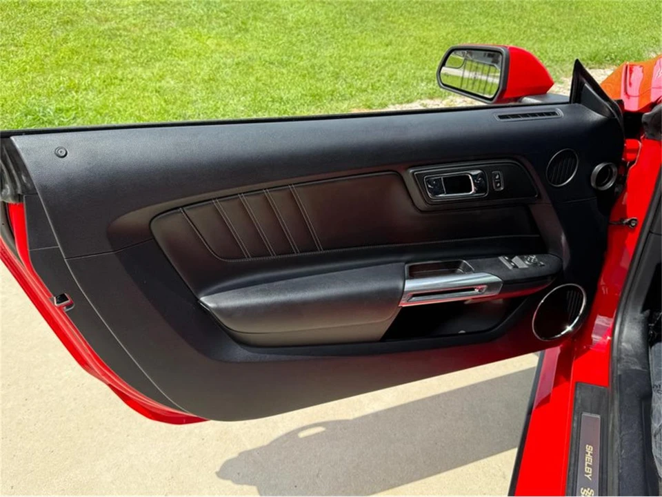 2015 Ford S550 Mustang - Image 18 of 31