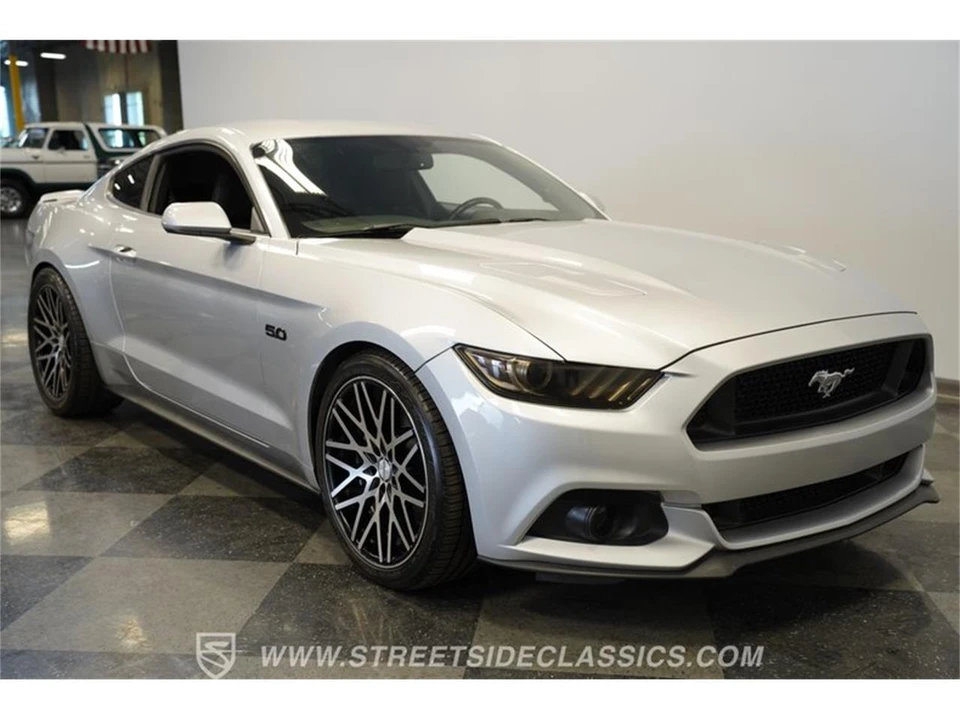 2015 Ford S550 Mustang - Image 17 of 31