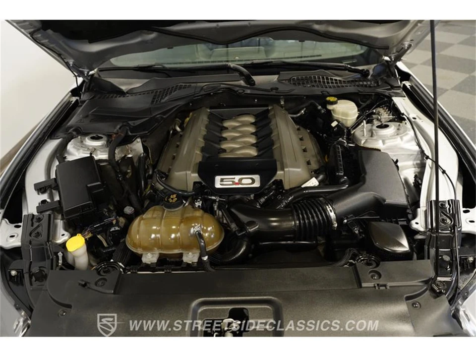 2015 Ford S550 Mustang - Image 4 of 31