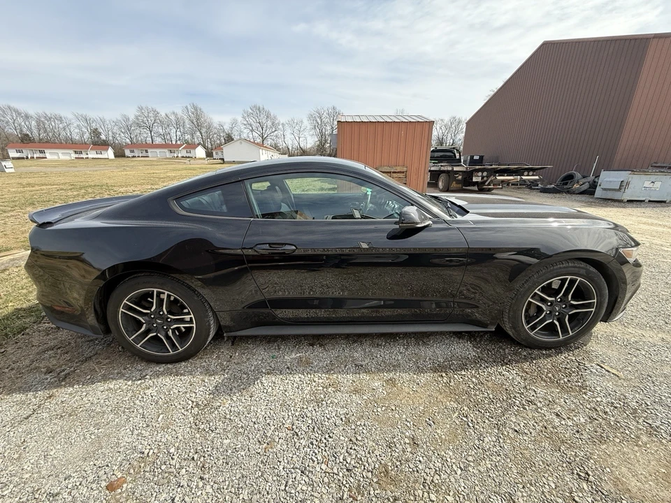 2015 Ford S550 Mustang - Image 6 of 12