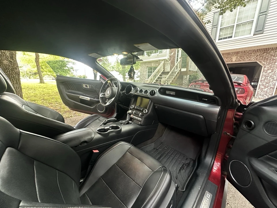 2015 Ford S550 Mustang - Image 12 of 18