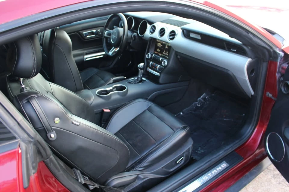 2015 Ford S550 Mustang - Image 13 of 20