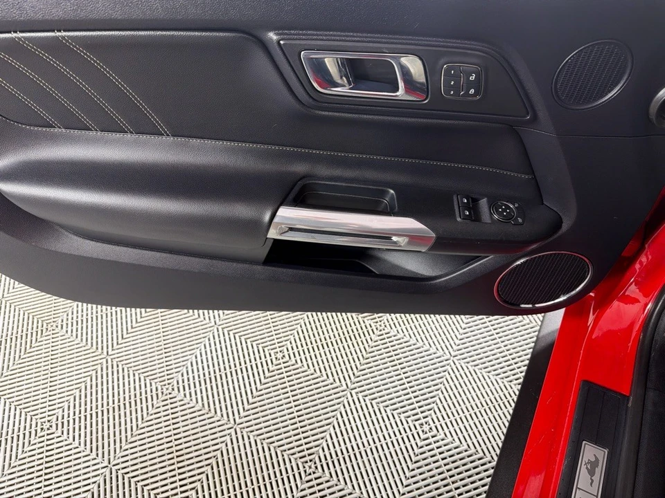 2015 Ford S550 Mustang - Image 10 of 23