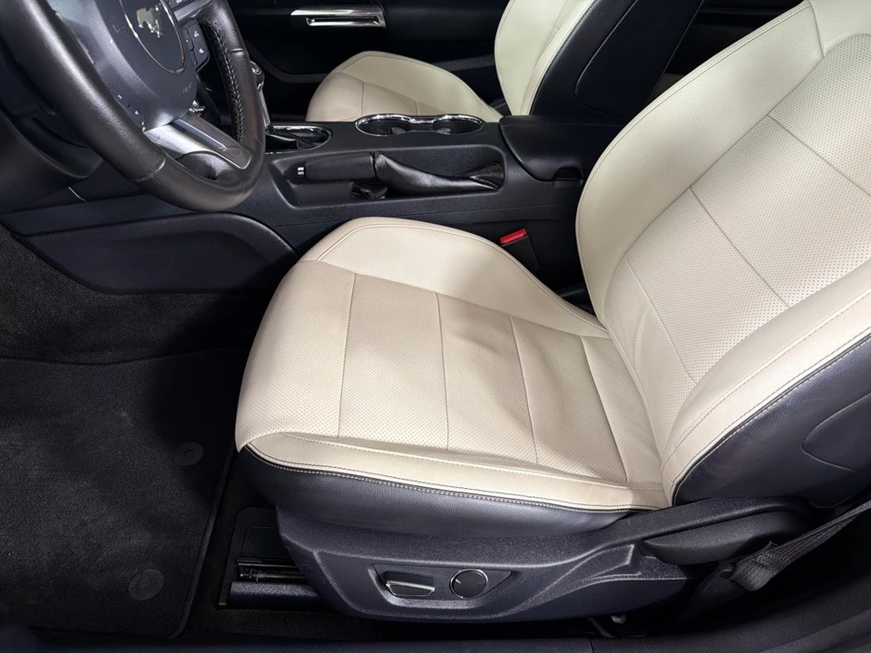 2015 Ford S550 Mustang - Image 11 of 23
