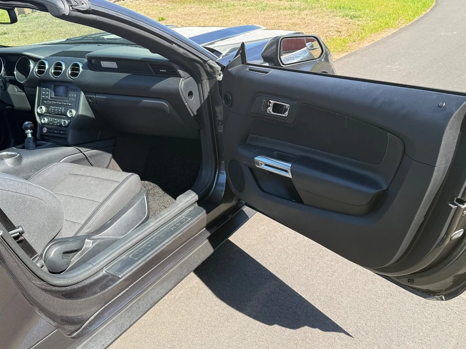 2015 Ford S550 Mustang - Image 18 of 21