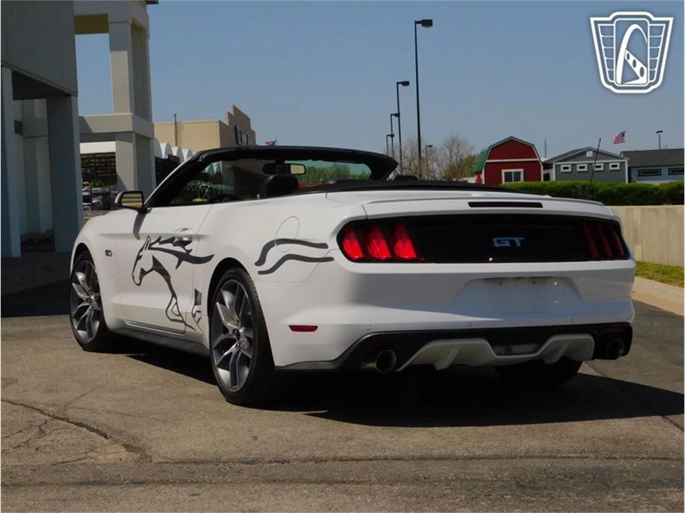 2015 Ford S550 Mustang - Image 16 of 31