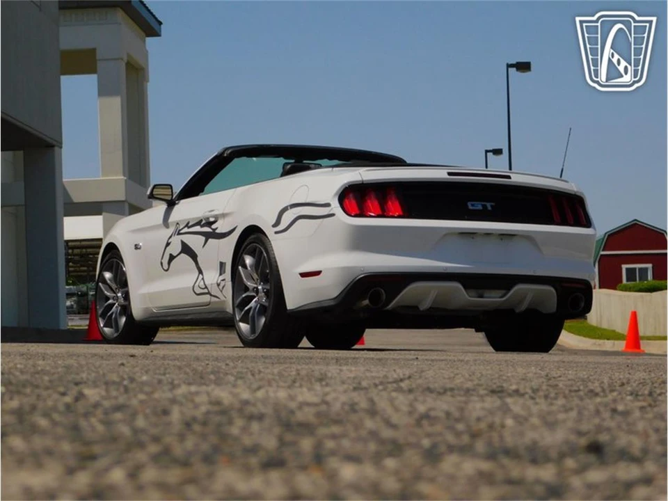 2015 Ford S550 Mustang - Image 17 of 31