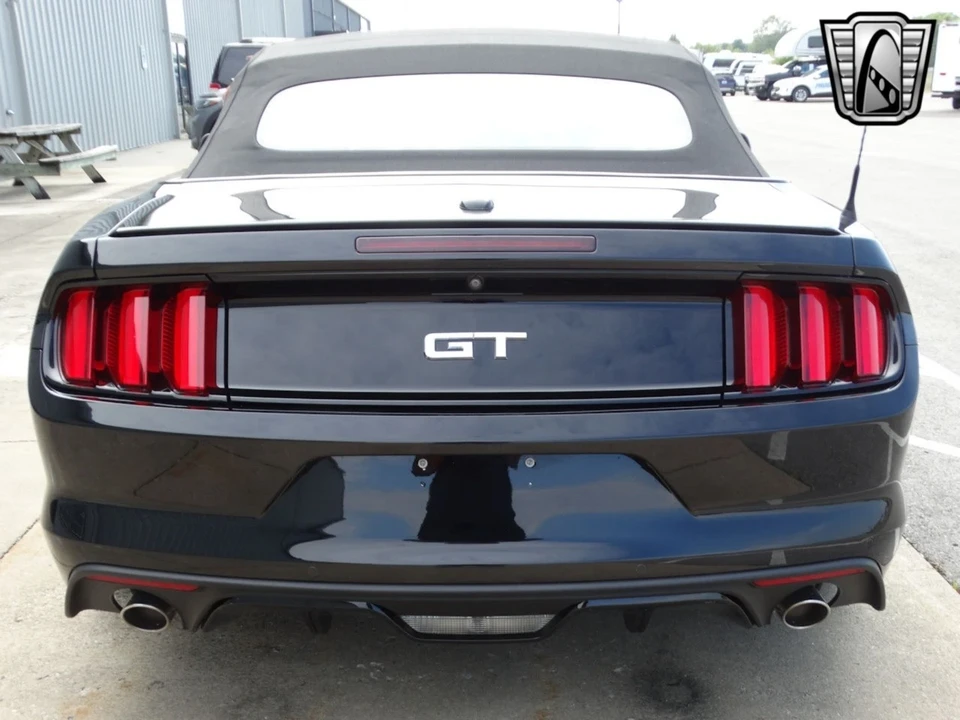2015 Ford S550 Mustang - Image 8 of 21