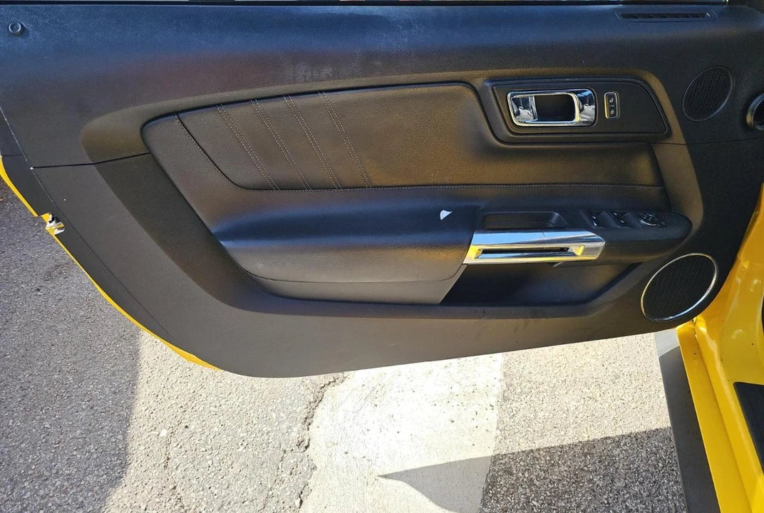2015 Ford S550 Mustang - Image 10 of 14