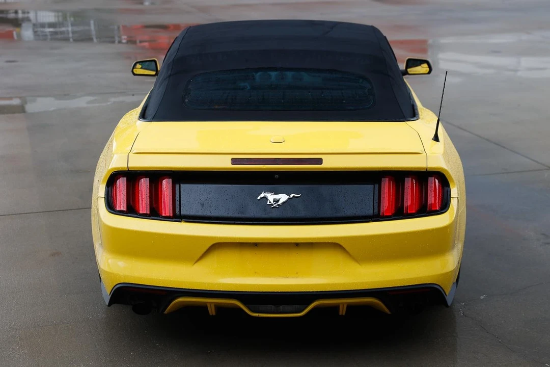 2015 Ford S550 Mustang - Image 9 of 31