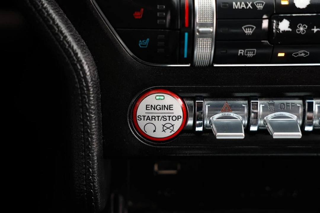 2015 Ford S550 Mustang - Image 29 of 31