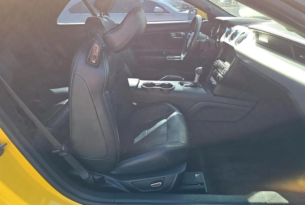 2015 Ford S550 Mustang - Image 9 of 14