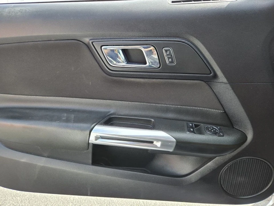2015 Ford S550 Mustang - Image 14 of 21