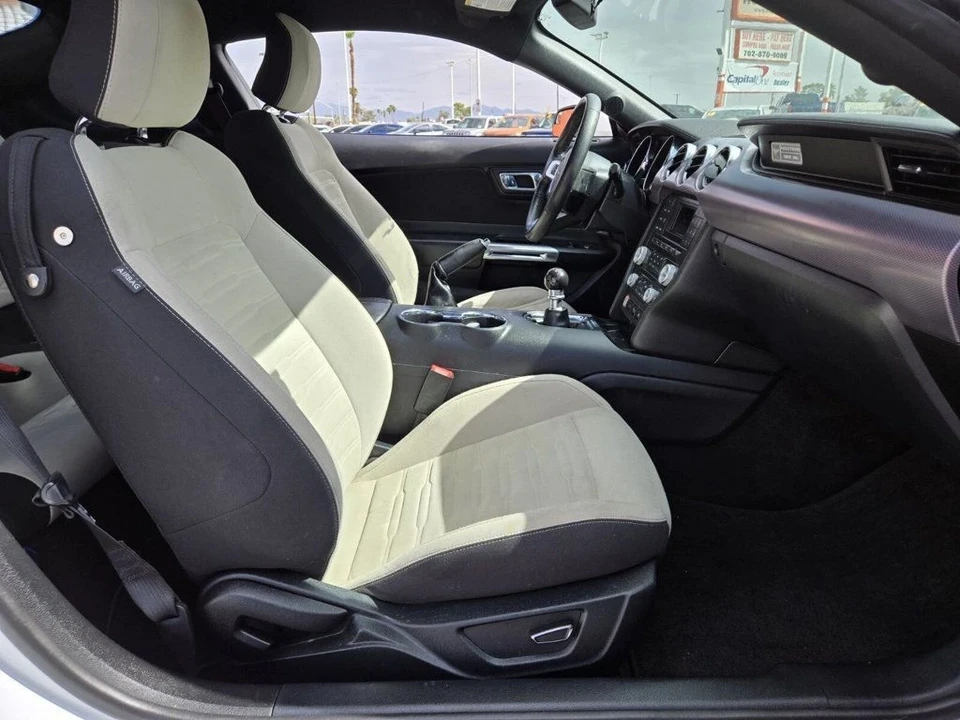 2015 Ford S550 Mustang - Image 11 of 21