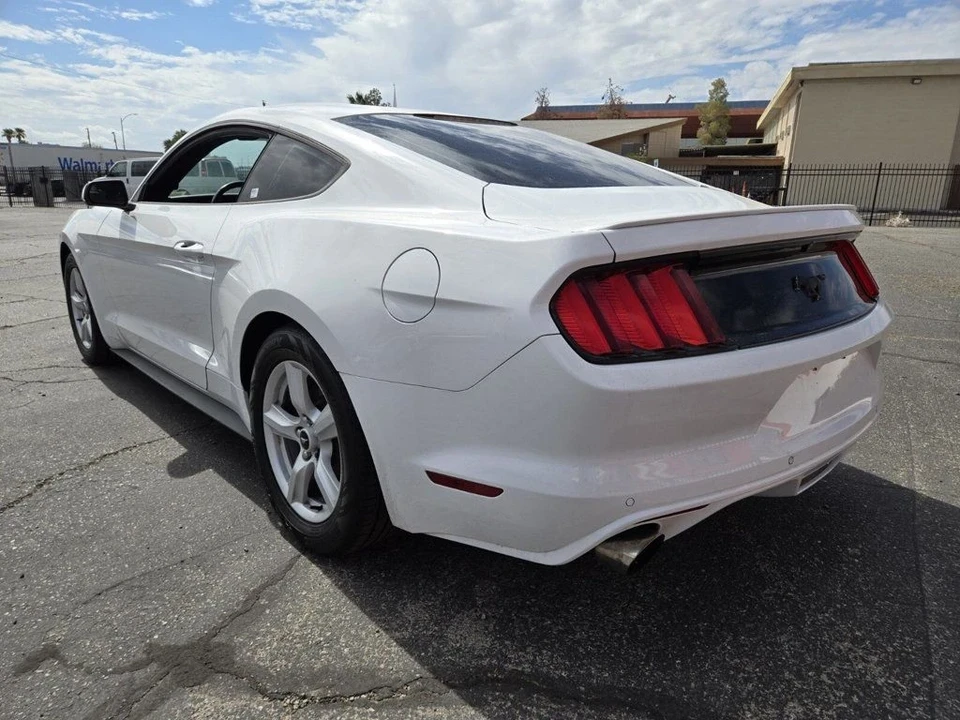 2015 Ford S550 Mustang - Image 2 of 21