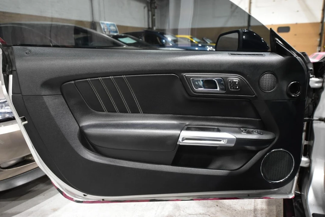 2015 Ford S550 Mustang GT - Image 9 of 31