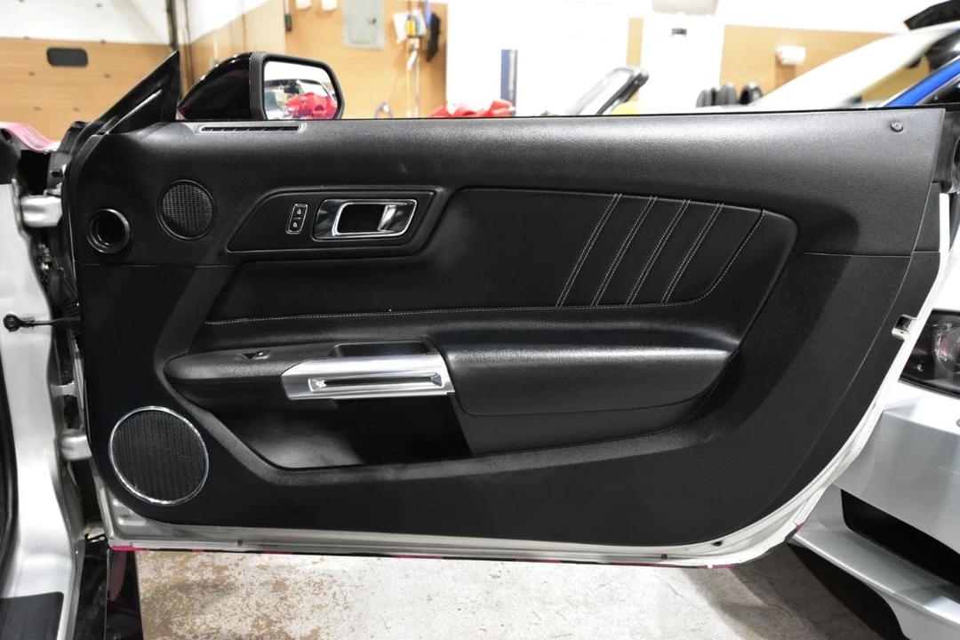 2015 Ford S550 Mustang GT - Image 28 of 31