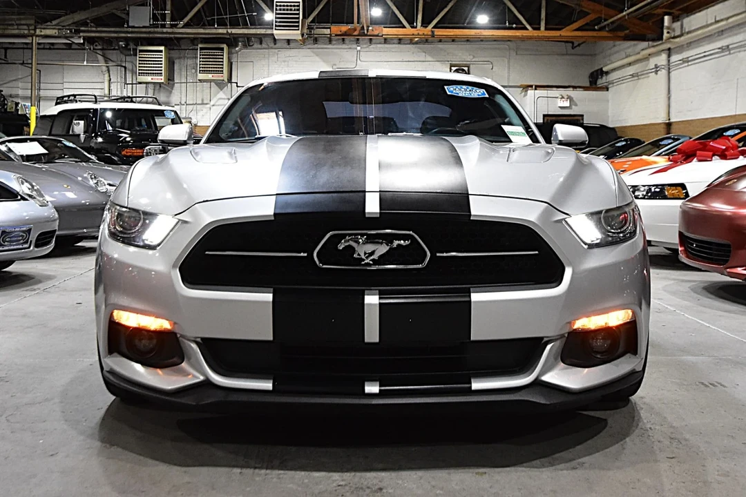2015 Ford S550 Mustang - Image 2 of 12
