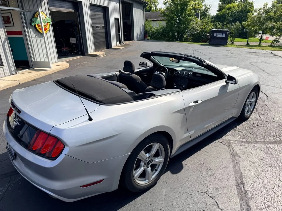 2015 Ford S550 Mustang - Image 16 of 20