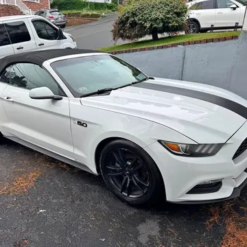2015 Ford Mustang V6 Convertible