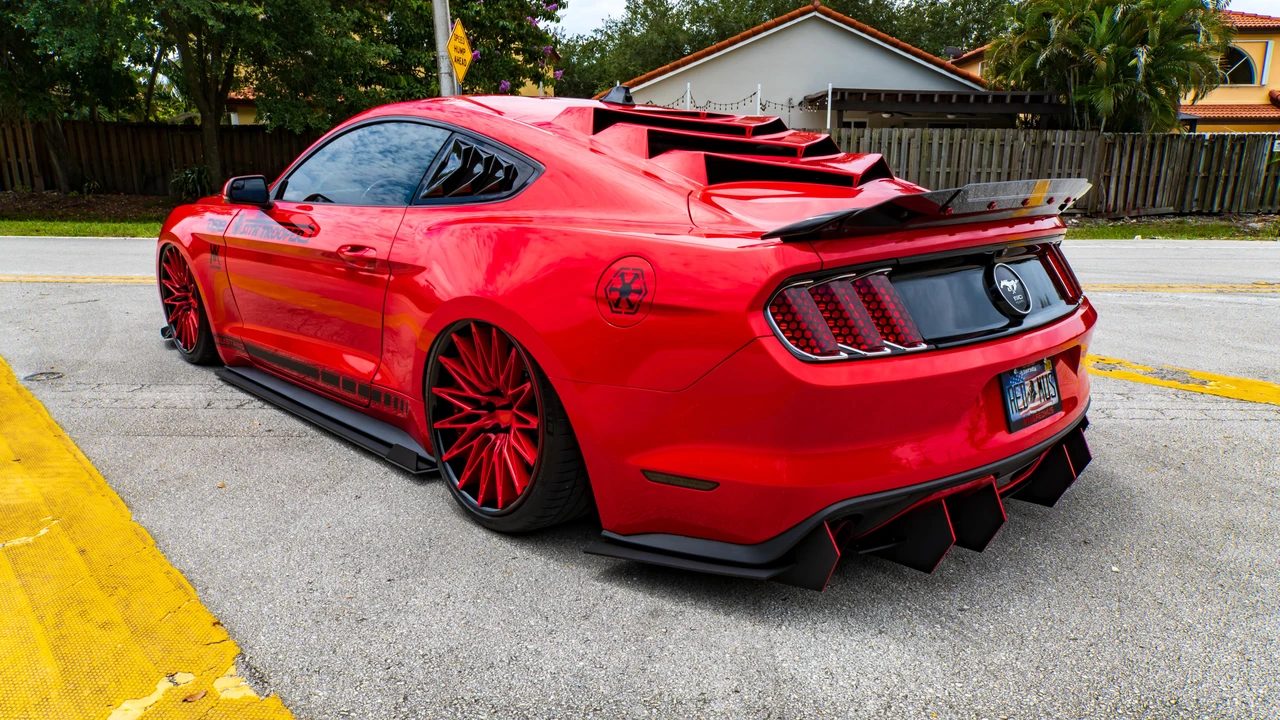 2015 Ford S550 Mustang - Image 8 of 31