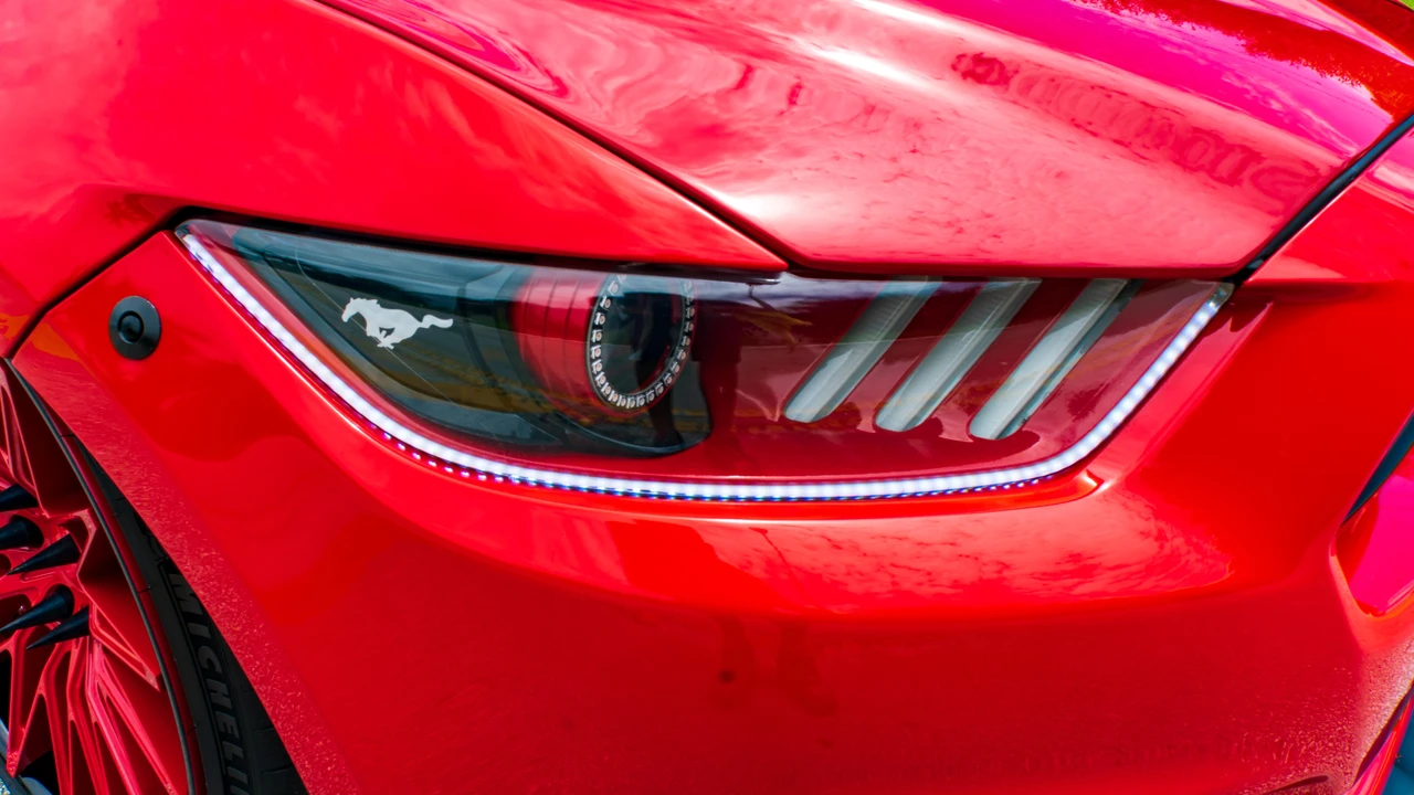 2015 Ford S550 Mustang - Image 14 of 31