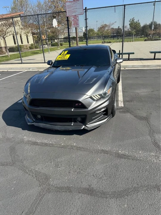 2015 Ford S550 Mustang - Image 2 of 3