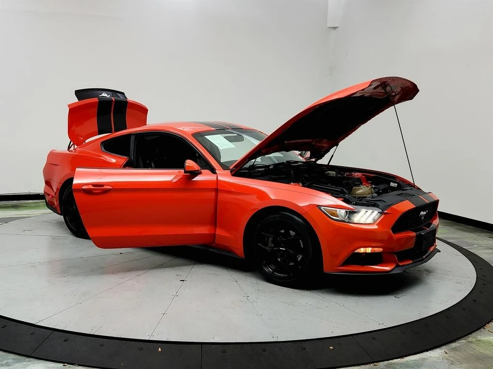 2015 Ford S550 Mustang - Image 10 of 31