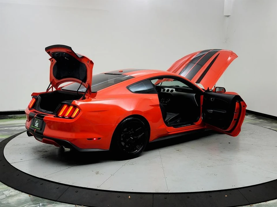 2015 Ford S550 Mustang - Image 11 of 31