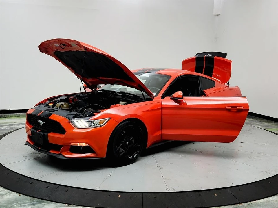 2015 Ford S550 Mustang - Image 9 of 31
