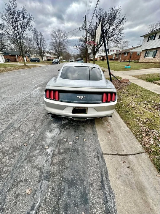 2015 Ford S550 Mustang - Image 5 of 10
