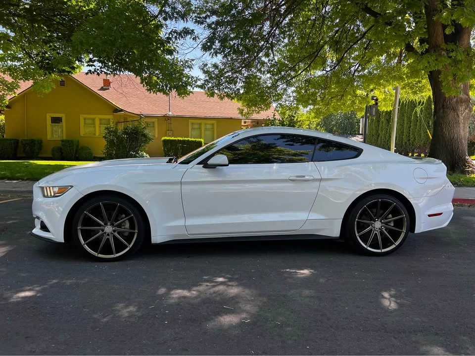 2015 Ford S550 Mustang - Image 11 of 11
