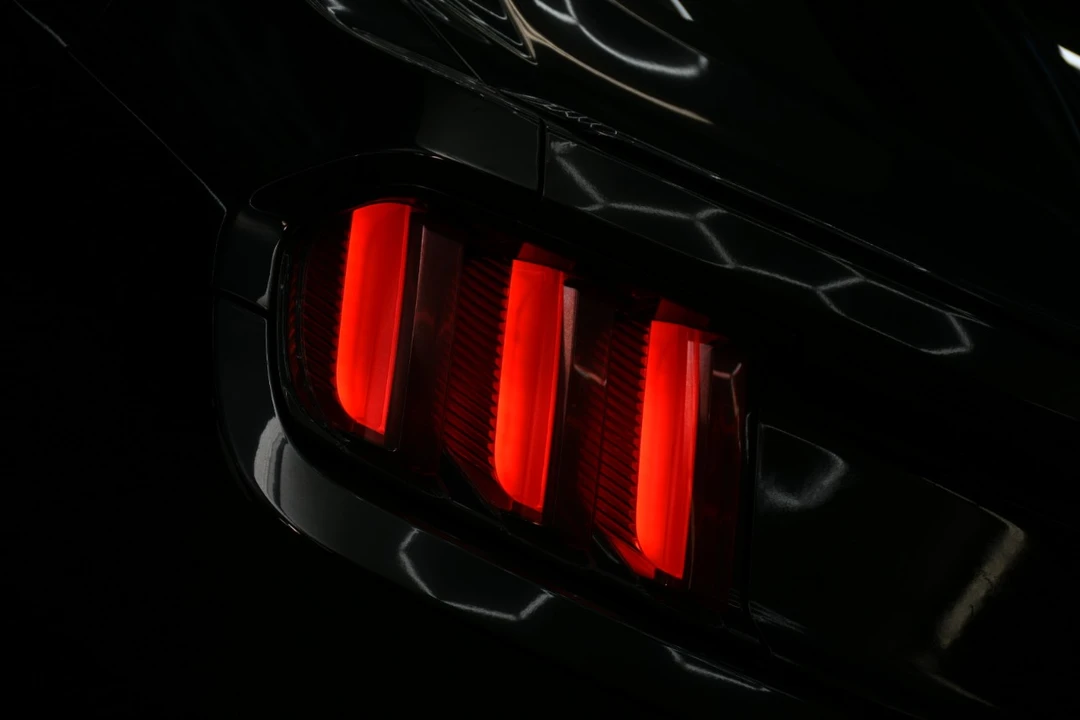 2015 Ford S550 Mustang - Image 8 of 21