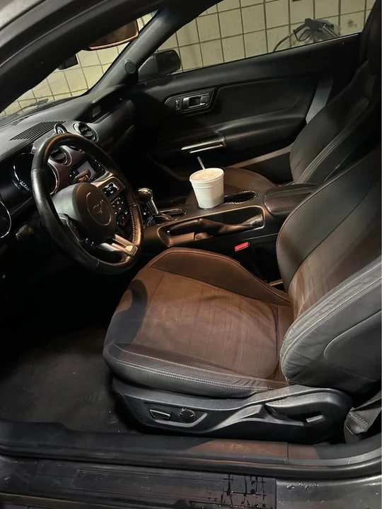 2015 Ford S550 Mustang - Image 11 of 16