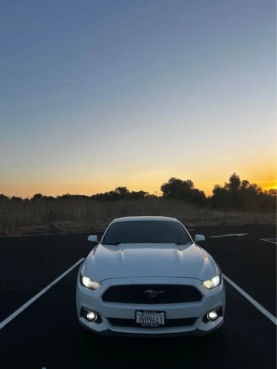 2015 Ford S550 Mustang - Image 2 of 13