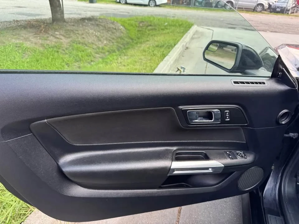 2015 Ford S550 Mustang - Image 10 of 20