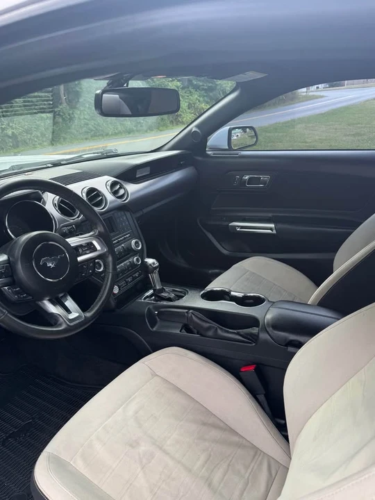 2015 Ford S550 Mustang - Image 6 of 12