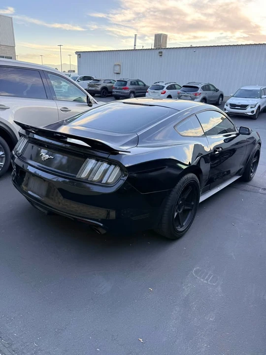 2015 Ford S550 Mustang - Image 4 of 11