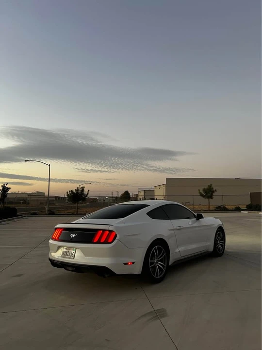 2015 Ford S550 Mustang - Image 7 of 10
