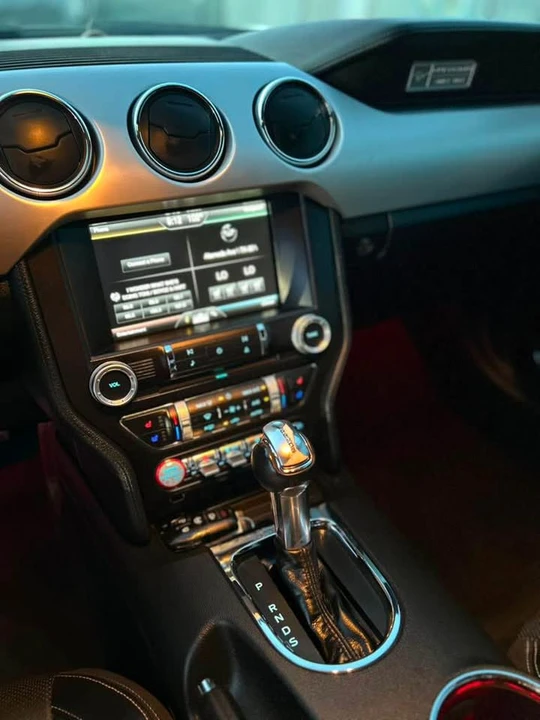 2015 Ford S550 Mustang - Image 13 of 17