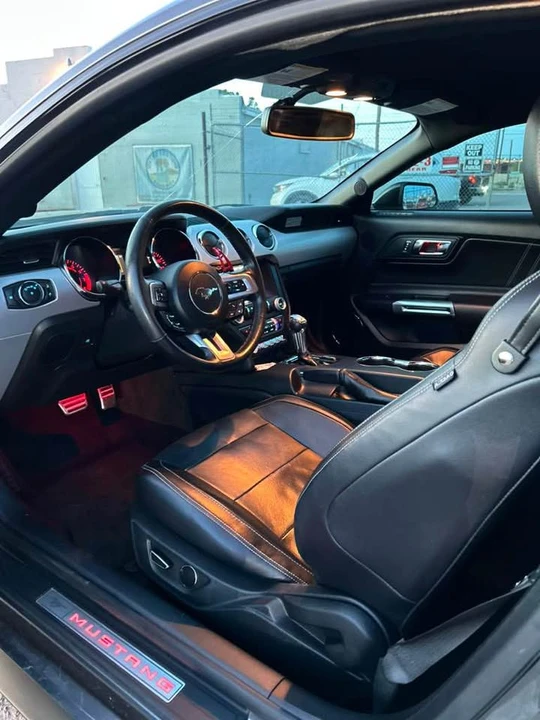 2015 Ford S550 Mustang - Image 12 of 17