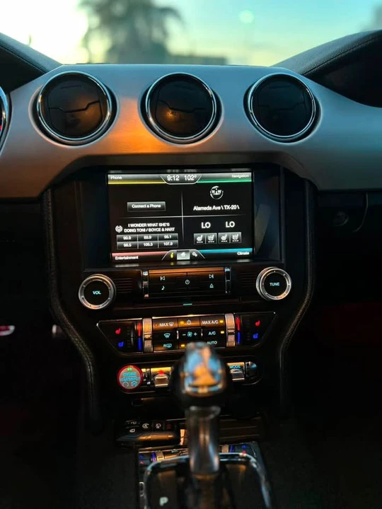 2015 Ford S550 Mustang - Image 2 of 17