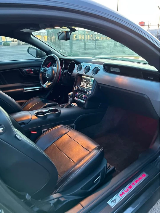 2015 Ford S550 Mustang - Image 11 of 17