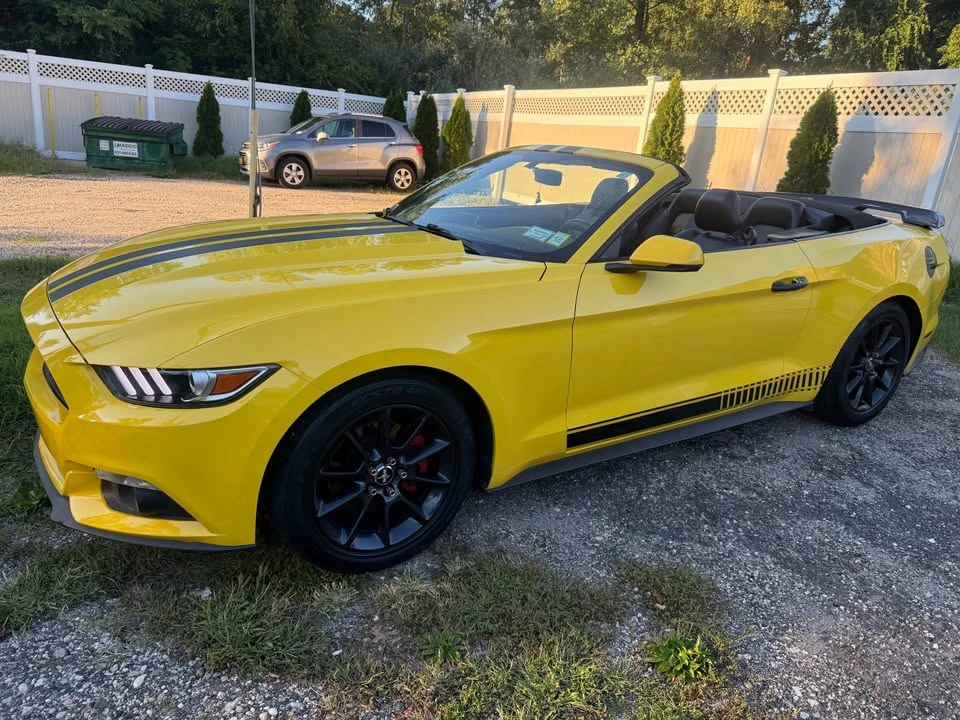 2015 Ford S550 Mustang - Image 2 of 18
