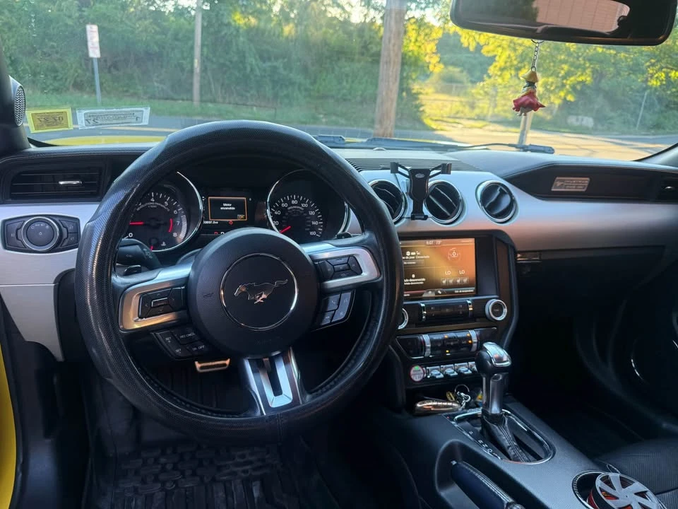2015 Ford S550 Mustang - Image 11 of 18