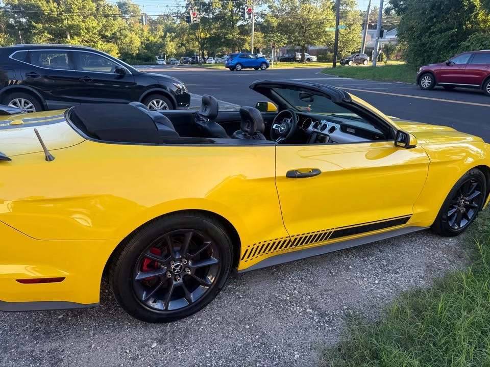 2015 Ford S550 Mustang - Image 9 of 18